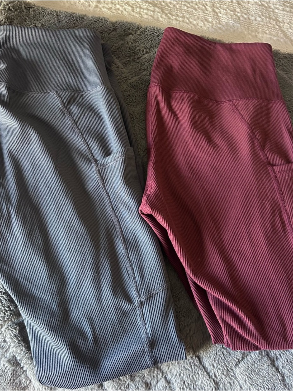 Lukka Lux Ribbed Active Leggings - Dusty Blue and Burgundy